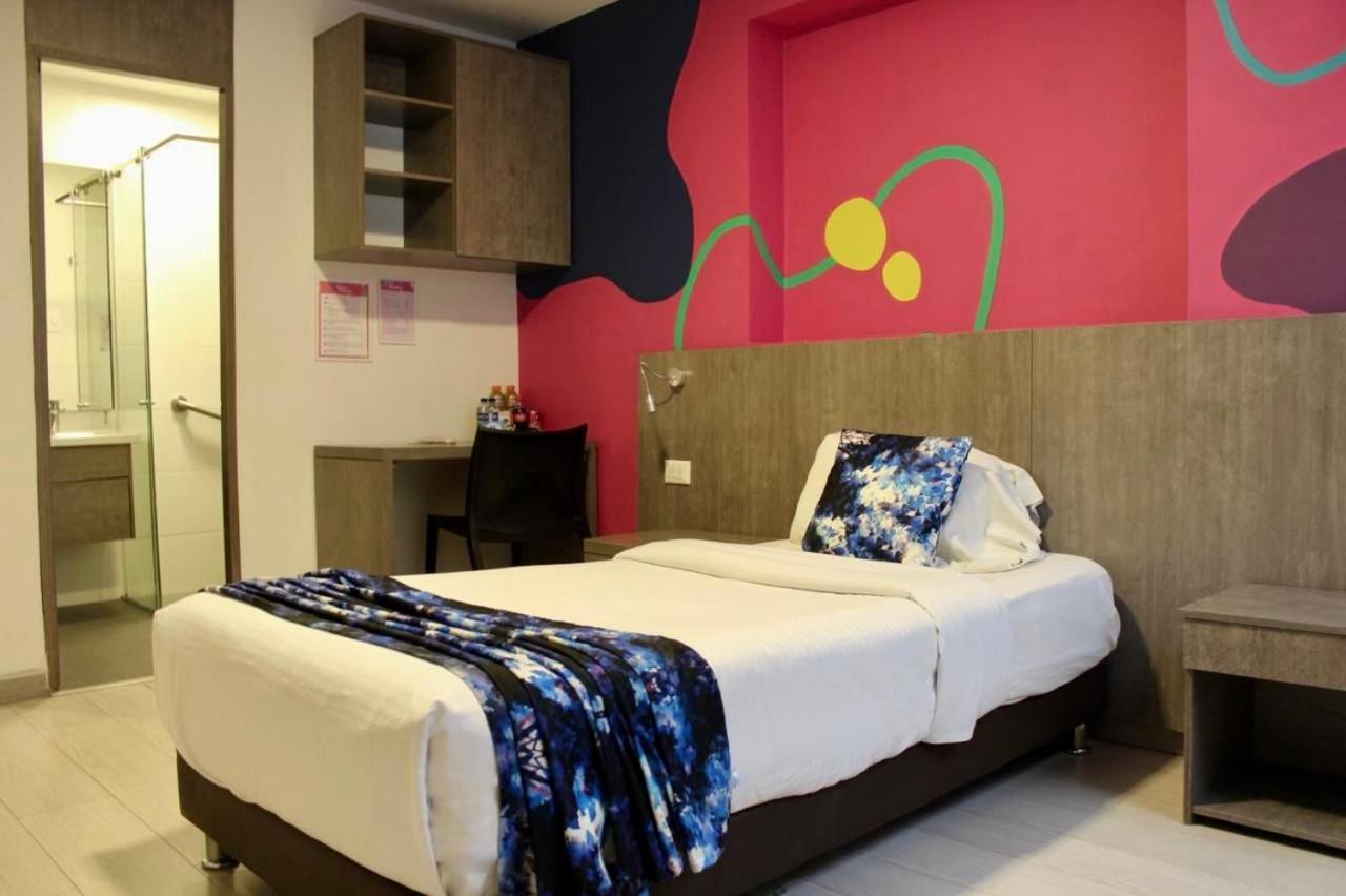 Agora Suites Hotel, Check-In Digital Facil Con Atencion Virtual 24H, Bogota